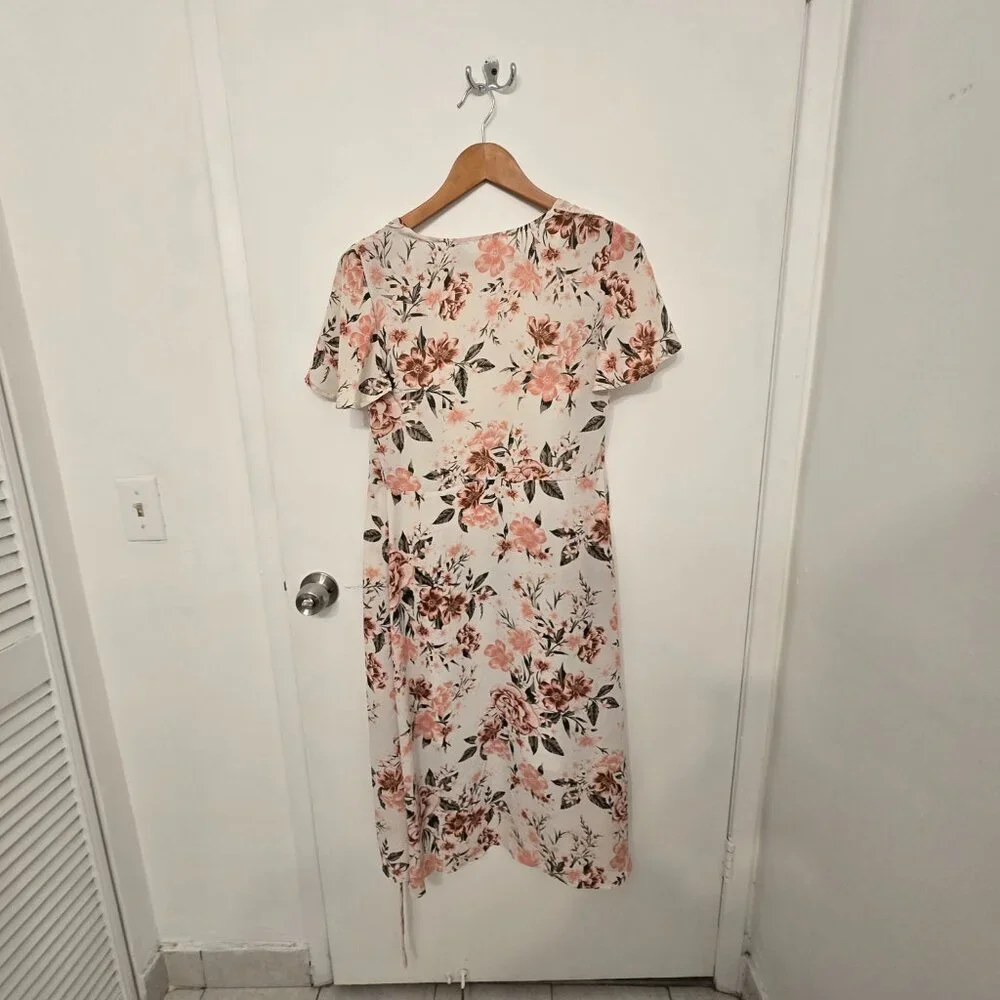 Time and Tru Floral Wrap Midi Dress Tie Waist Short Sleeve Size M - Picture 3 of 16